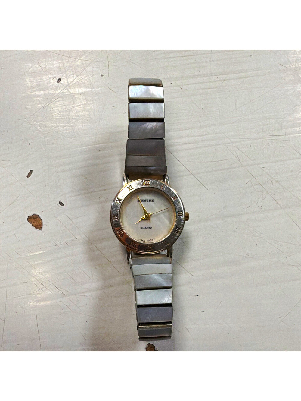 Vintage Montre Quartz Watch Mother of Pearl Shell Bracelet Miyota Japan Works